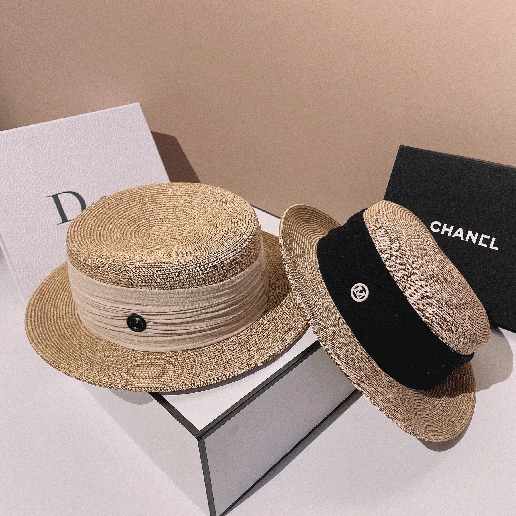 

Summer Fine Grass Woven Sunscreen Straw Top Hat Small Brim Webbing Designed,Japanese Korean Style for Women's Casual Outdoor Use