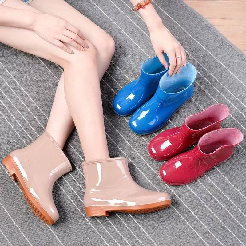 

Women's short rain boots cover feet waterproof shoes kitchen non-slip home garden shoes beef tendon sole water boots