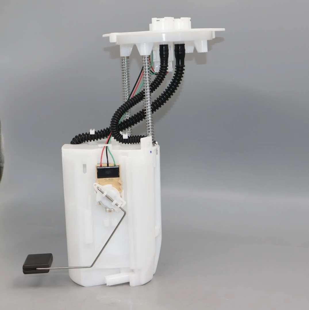 

Fuel Pump Assembly 77010-0K201 77010-0K200 Is Suitable for Toyota Hilux Diesel Version