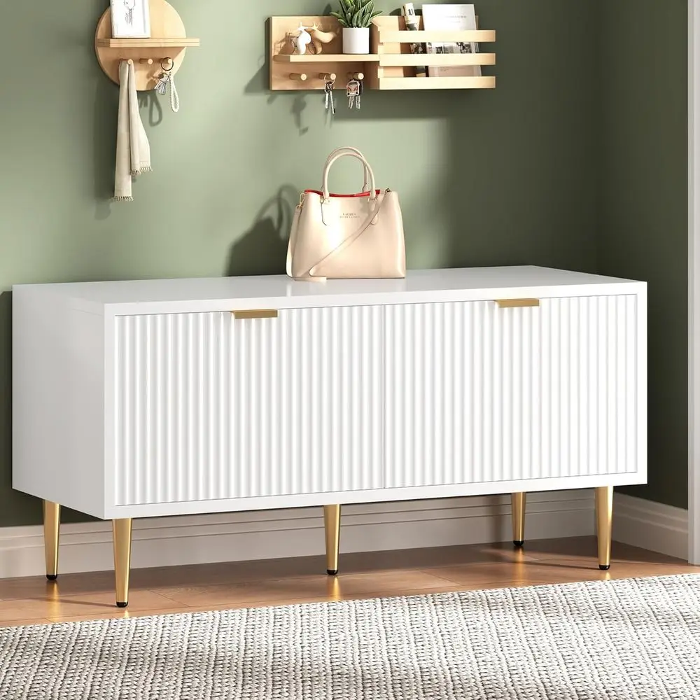 

White Wooden Entryway Shoe Storage Bench with Mudroom and Compact Design