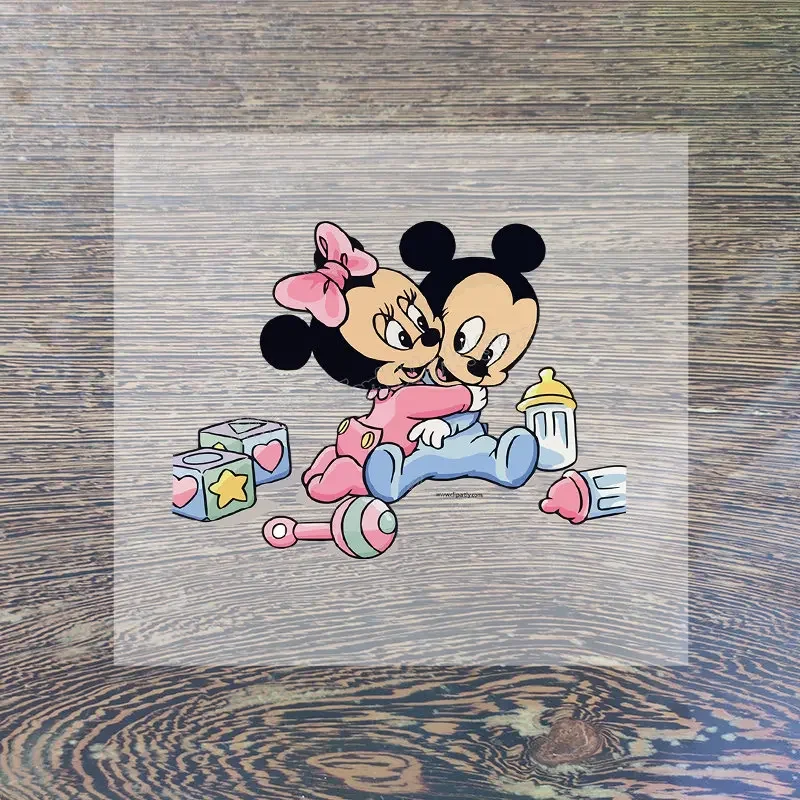 Mickey Minnie Mouse żelazko na termo-naklejce Disney kaczor Donald pluton Hot Transfer DIY ubrania łatki dla miłośników koszula z kapturem