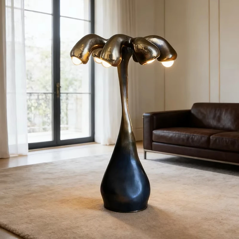 High-end art modern luxury gold fiberglass base floor lamp, suitable for living room, hotel lobby, gallery interior decoration