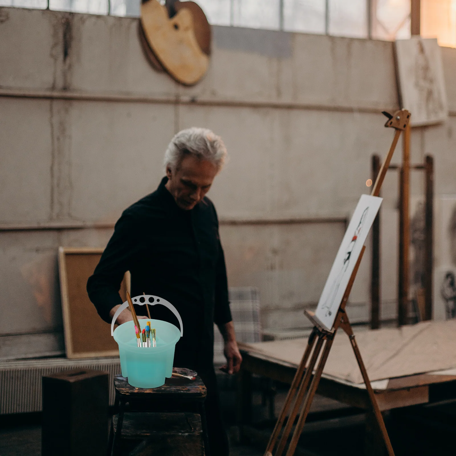 2 pezzi di strumenti artistici in plastica per lavabo con spazzole per miscelare colori e pulire, secchielli per pittura portatili con manico per artisti