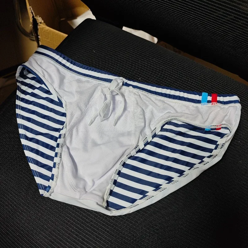 original picture real shot New men's briefs are still anti-light printing foreign trade professional swimsuit briefs for men (2)
