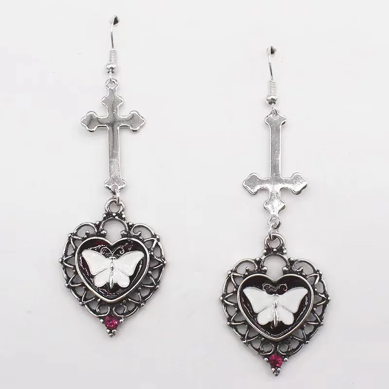 Halloween Dark Punk Love Butterfly Niche Design Earrings