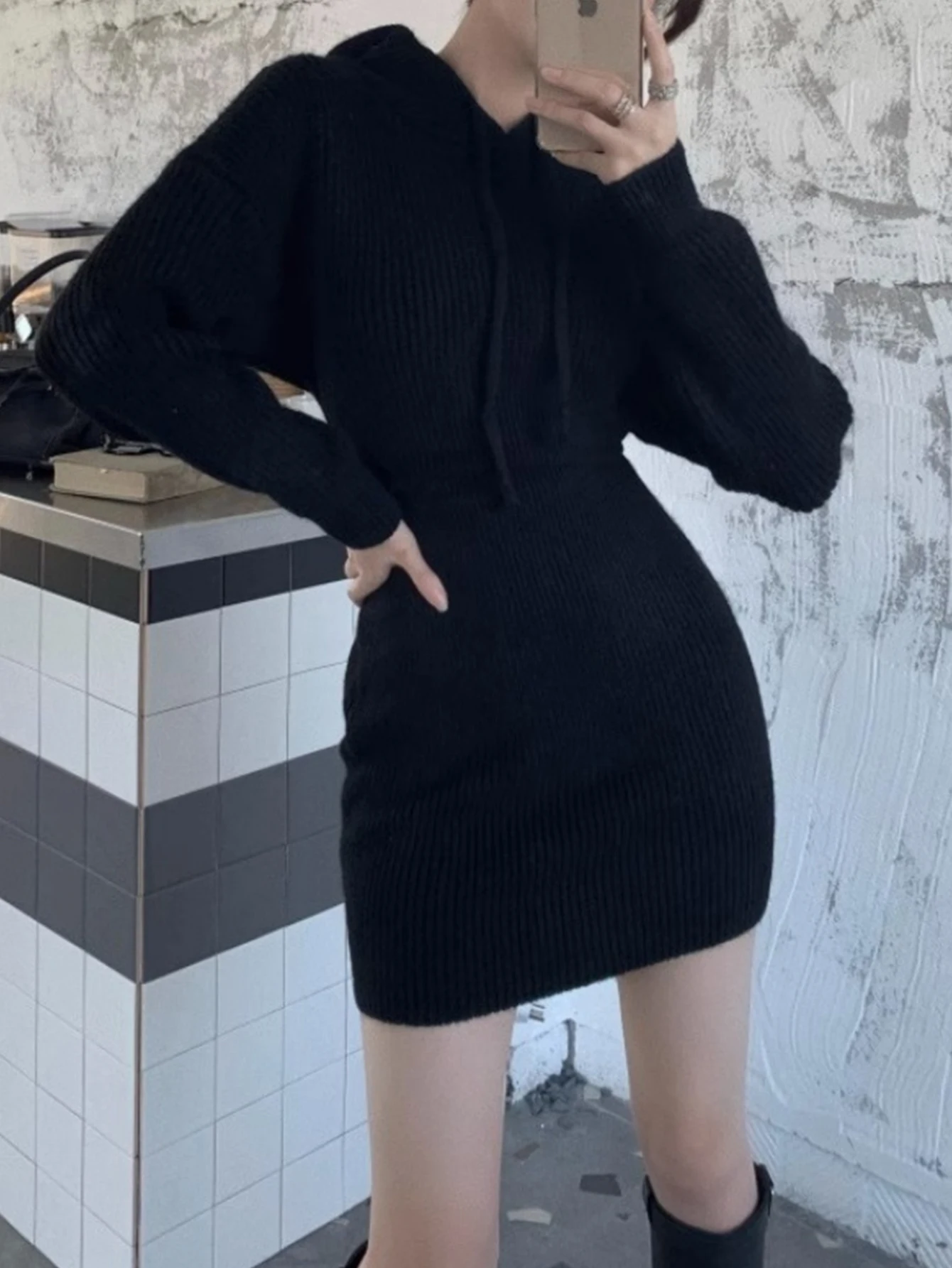 Mini robe à capuche élégante à manches longues pour femmes, mode automne-hiver, Chic, élégante, jupe portefeuille unie, tenue décontractée