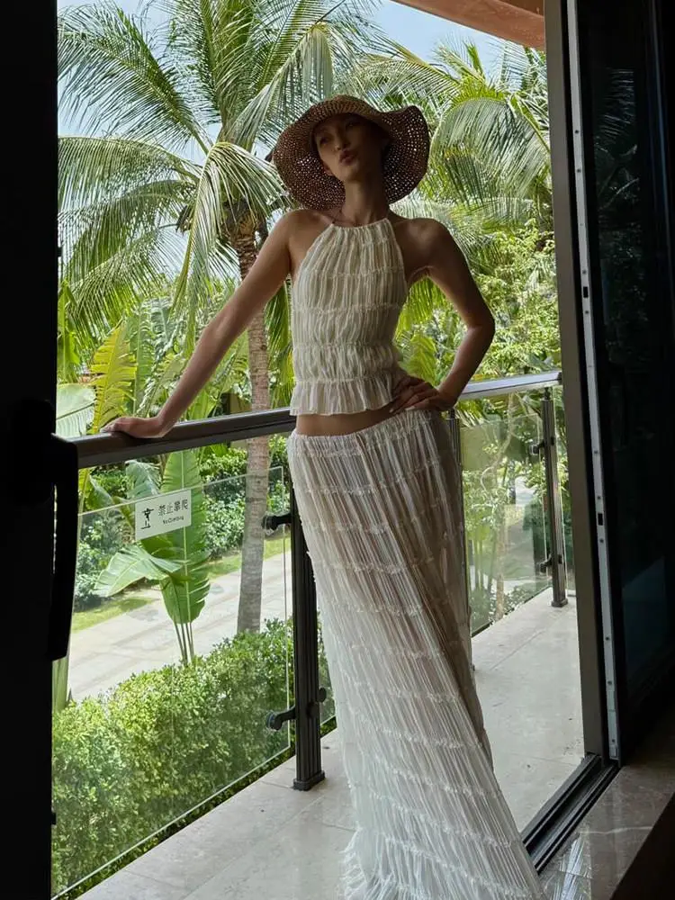 

Lazy Summer Vacation Pure Color Dress Set with Hanging Neck Strap Vest Folded Skirt High Waist for Women Spring Summer 2026
