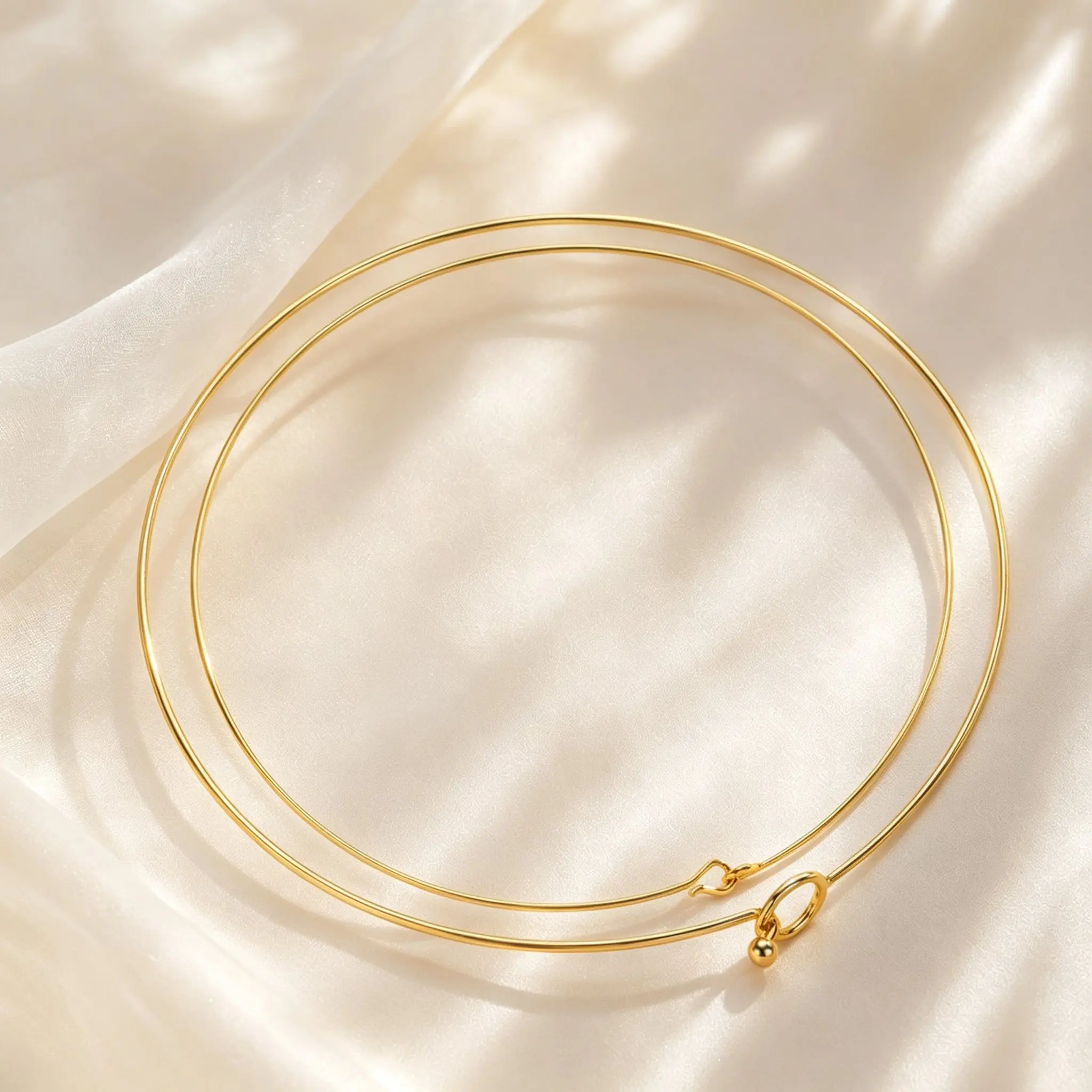 Elegant 18K Gold Plated Glossy Choker Necklace for Women, Stainless Steel Simple Round Torques Collar, Fashion Jewelry Gift