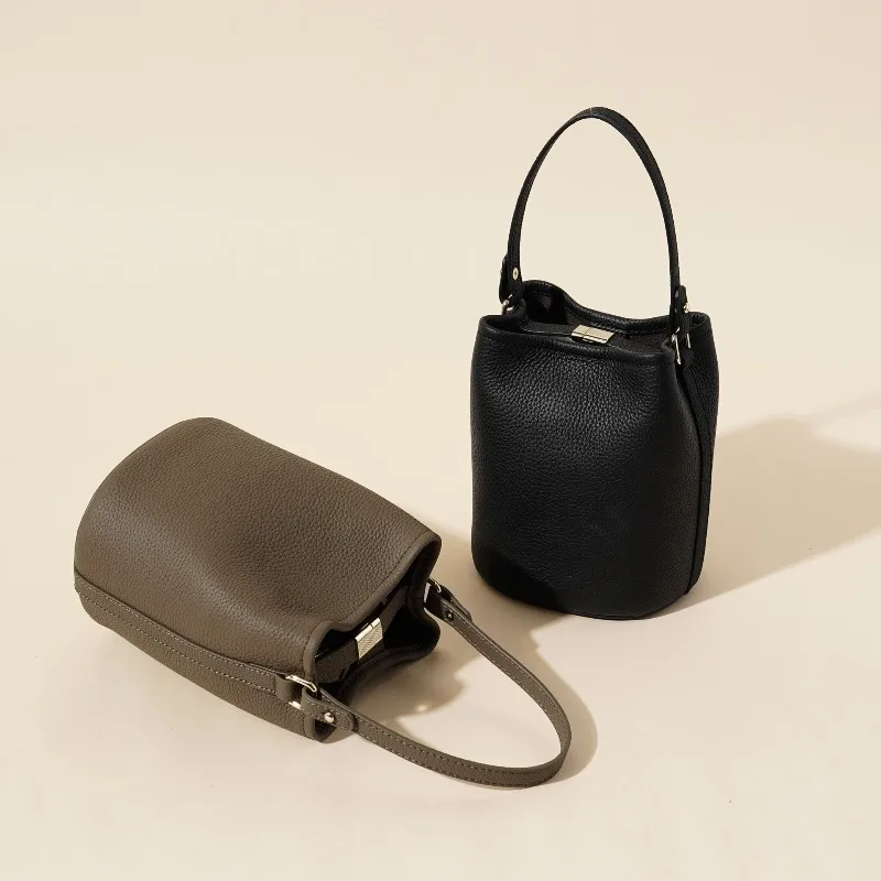 

2026 Spring New Arrival Women High-End Genuine Leather Bucket Bag Niche Luxury Versatile Top Handle Shoulder Crossbody Handbag