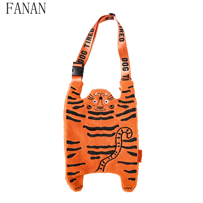 

Girls Cloth Bags Original Design Niche Cute Tiger Creative Fluffy Autumn Winter Casual Shoulder Crossbody Bag for Women
