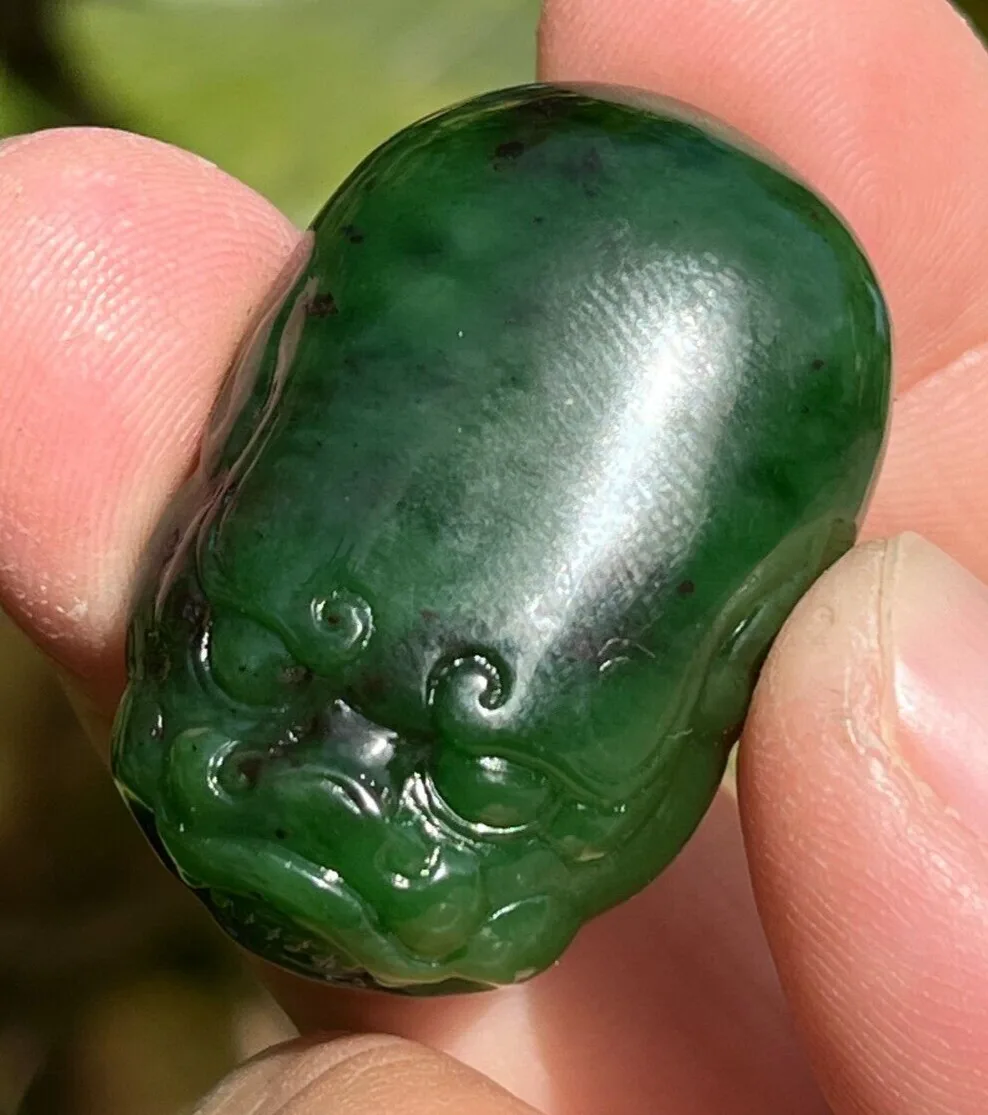 CERTIFIED 24g 100% NATURAL NEPHRITE GREEN JADE HAND CARVED FOO DOGS PENDANT