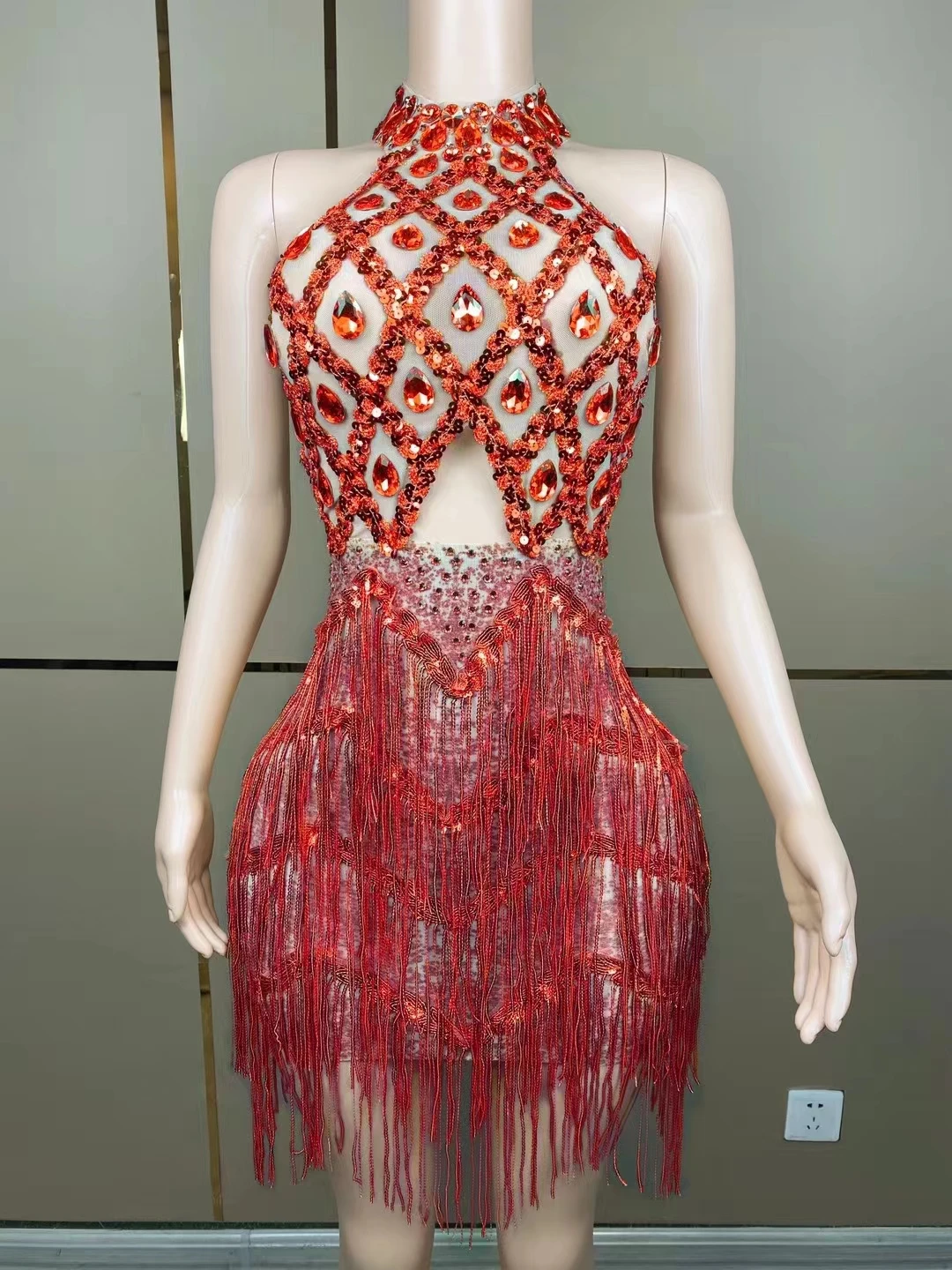 Sparkly Strass Pailletten Kwastje Halter Korte Jurk Sexy Backless Feest Verjaardag Jurk Stadium Slijtage Prestaties Danskostuum