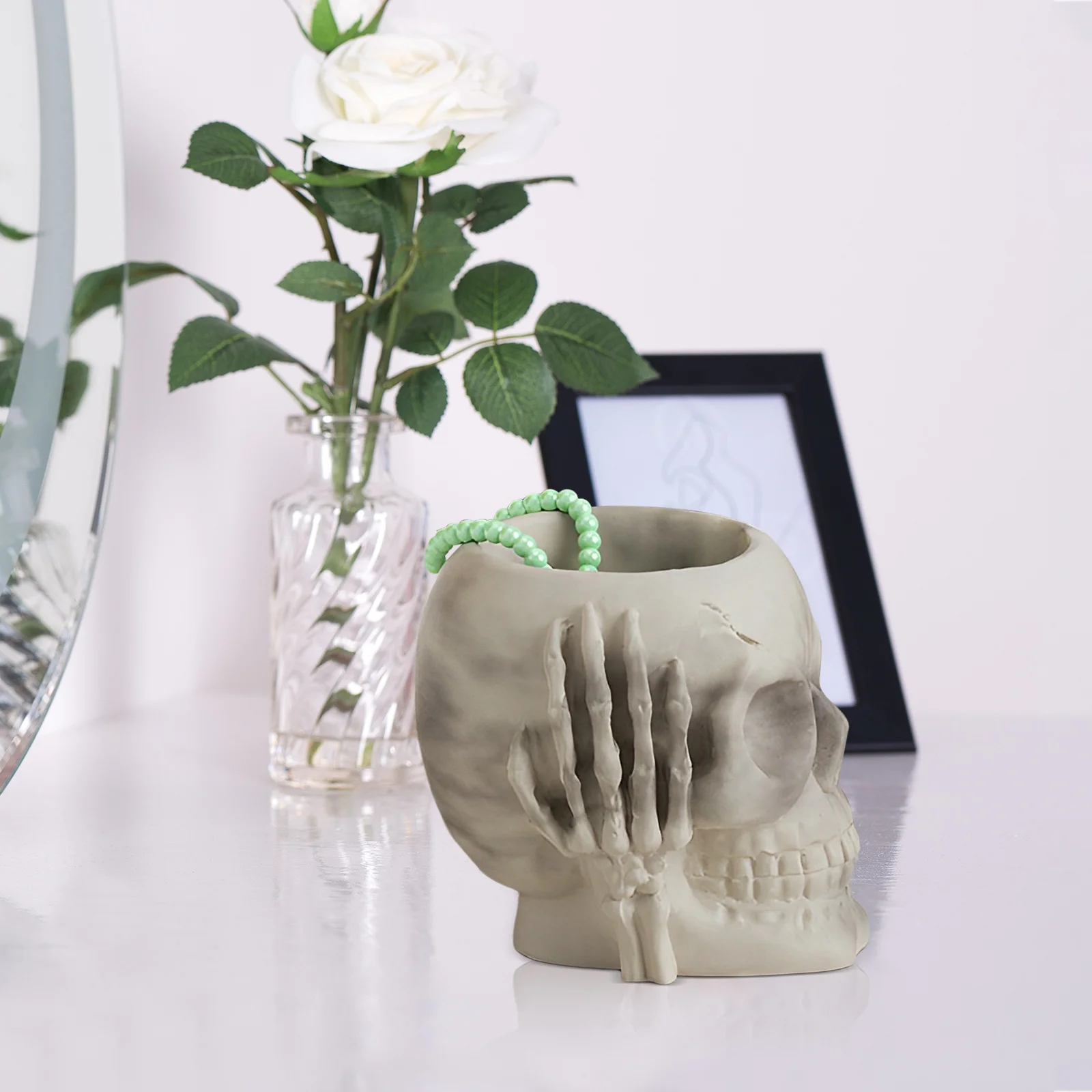 

Skull Aromatherapy Candlestick Silicone Casting Molds Halloween Flower Pot Jewelry White Diy