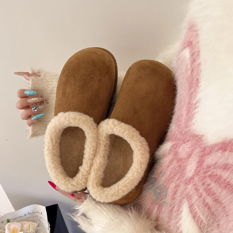 รองเท้าผ้าพลัฌแฟชั่นปี 2025 บุขนด้านใน รองเท้าผ้าฝ้ายสำหรับผู้หญิงใส่สบายในฤดูหนาว เข้าได้กับทุกชุด หัวกลม