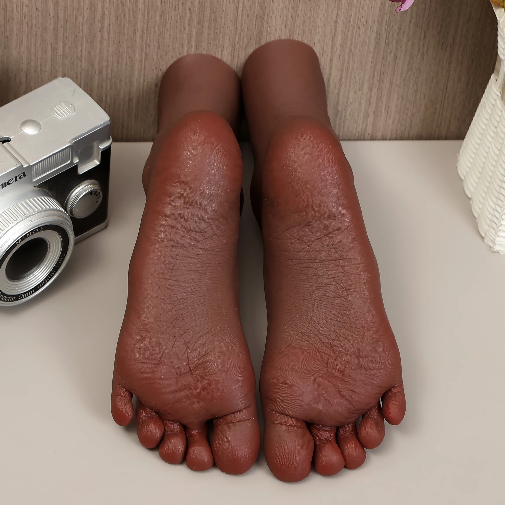 Lifelike Girl Foot Model Silicone Real Skin Clone Simulation Feet Tattoo Shooting Stockings Display Full Positioning TG33-C6