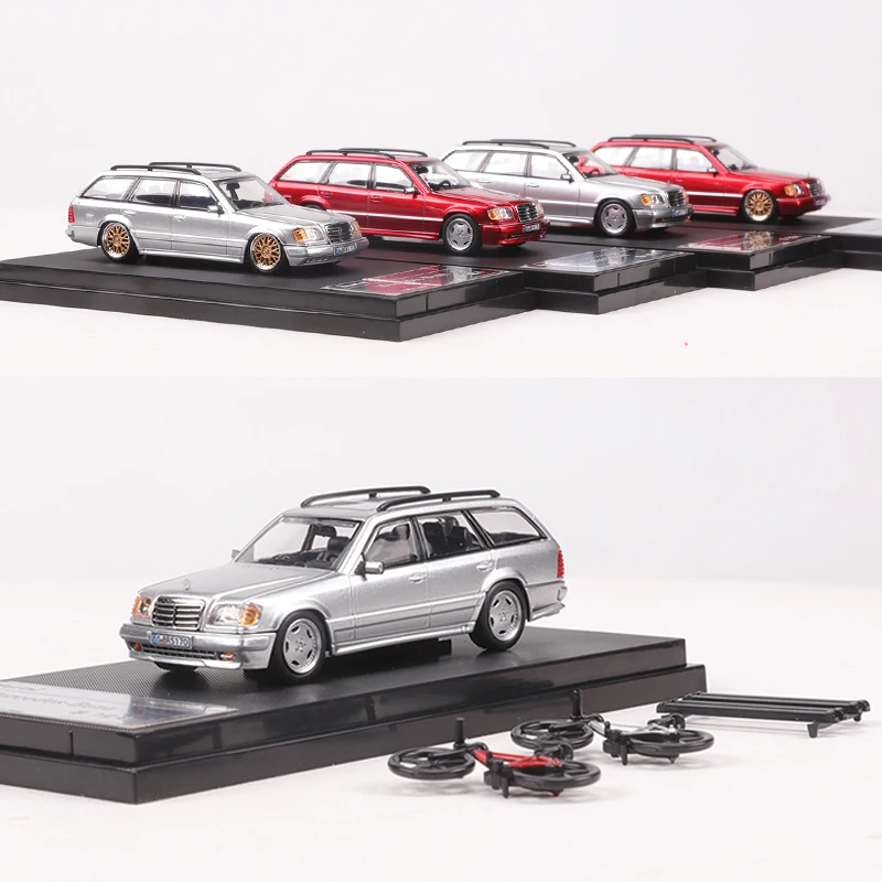 Mortal 1:64 S124 Diecast Alloy Model Car Silver / Gold Wheels Limited edition599