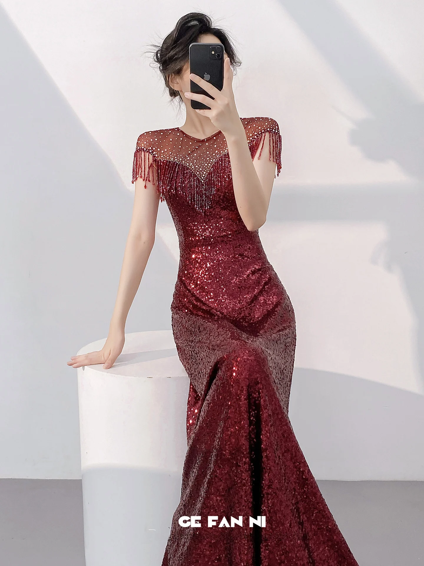 

Ele Red Sequin Engagement Dr Women's High-End Evening Gown Bride's Drinking Ceremony Dr Faionable Mid-Waist A-Lin...
