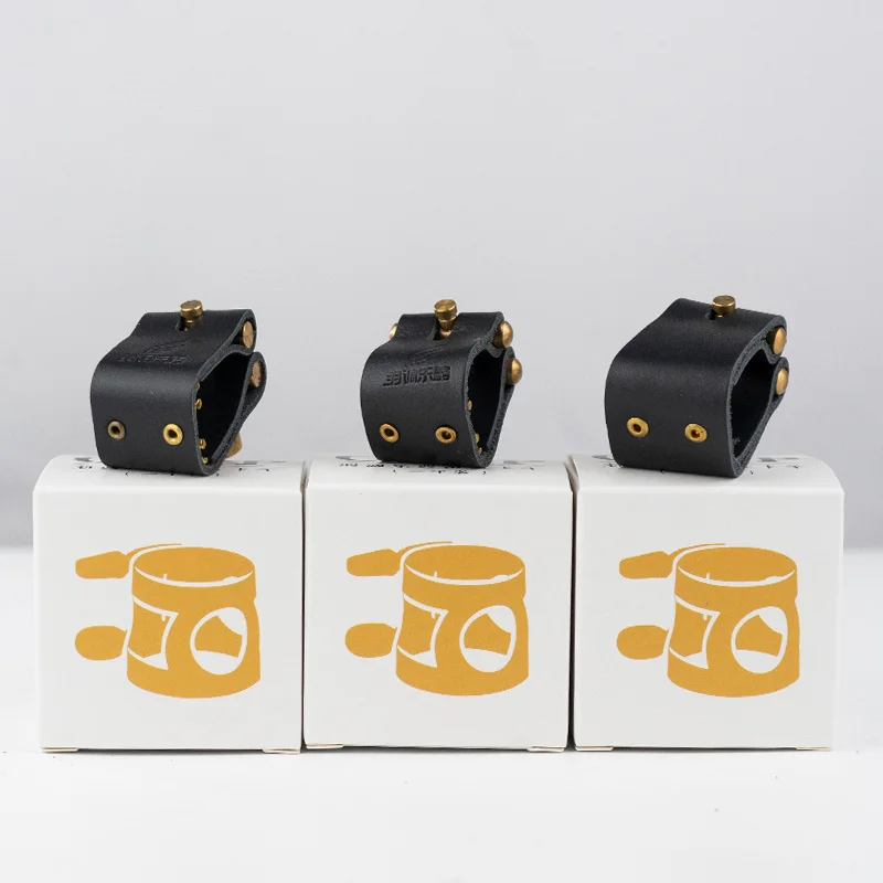 Alto, Tenor, and Soprano Saxophone Reed Clips, Metal and Bakelite Mouthpiece Reed Holders