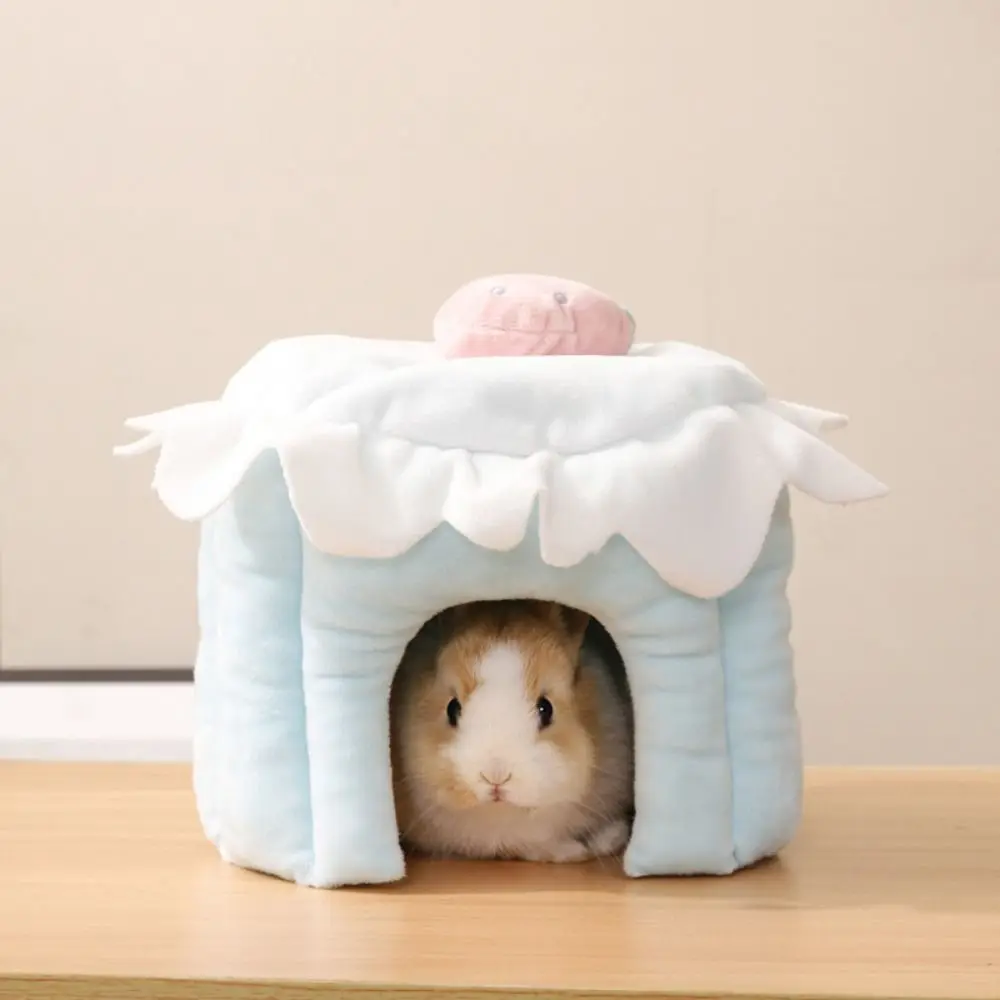 Cake Shape Pet Hideout House Strawberry Design Soft Hamster Warm Nest Comfortable Hamster Shelter House view 3