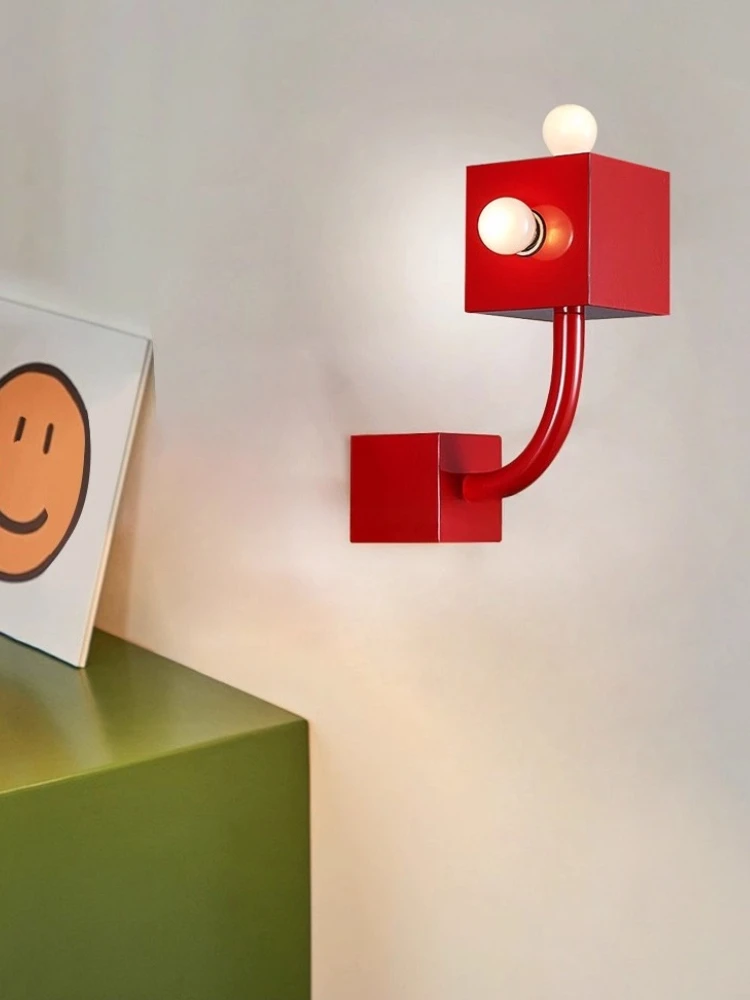 Bauhaus Antique Sty…