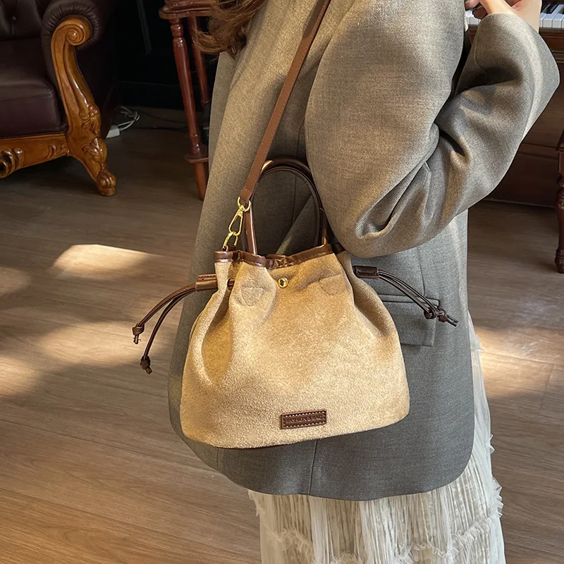 حقيبة دلو كلاسيكية لعام 2025، محفظة ذات مقبض علوي للنساء، حقيبة كروس عصرية للركاب، حقيبة متعددة الاستخدامات من اليوم إلى الليل، محكم #4