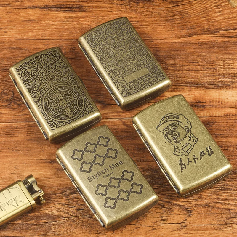 Image of 12 Zigaretten Kapazität Tragbare Kompakte Feuchtigkeitsbeständige Retro Metall-Zigarettenaufbewahrungsbox Geschenk Raucherzubehör