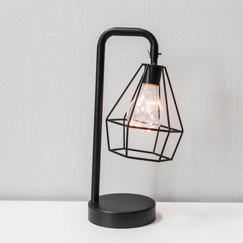 

1Pcs Retro Iron Desk Lamp Geometric Design for Home Bedroom Living Room Black Vintage Table Light Retro Iron Lamp