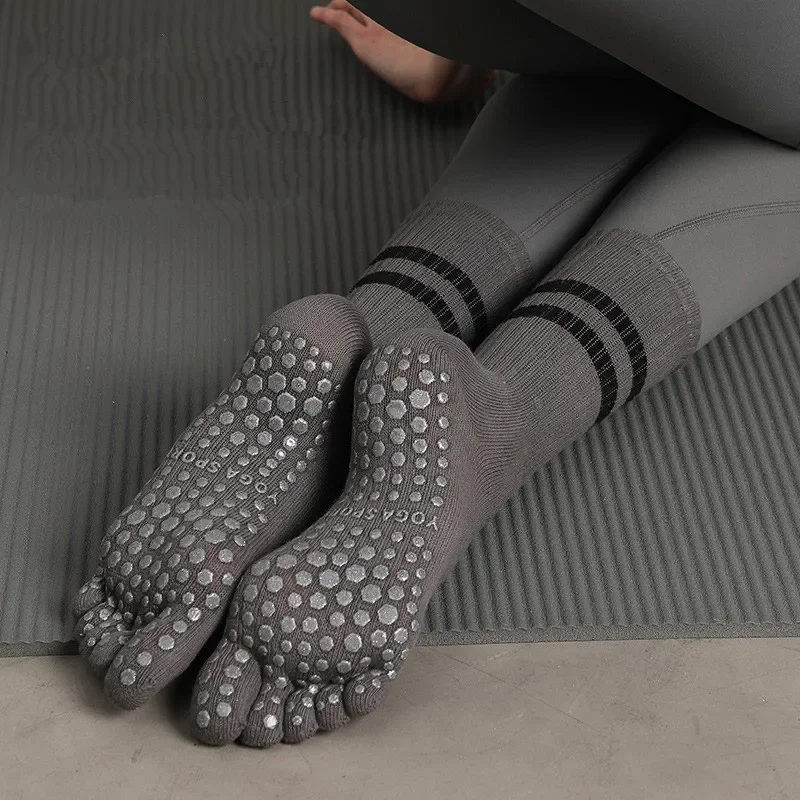 2 pairs of yoga socks, medium length socks, pure cotton anti slip silicone indoor fitness pilates, women's sport socks wholesale