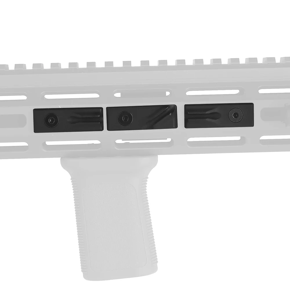 Ordinamento di cavi modulari a lisca di pesce con guida M-LOK per dispositivo di fissaggio per riporre accessori da caccia tattici