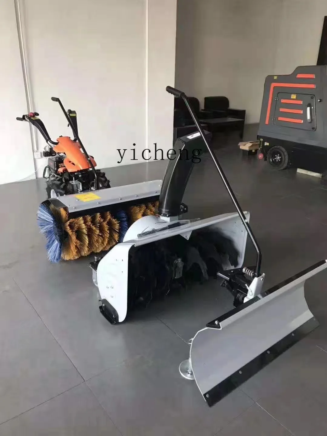

TQH Hand Push Small Snow Shoveling Equipment Driving Outdoor Pavement Property Road Snow Shoveling Machine