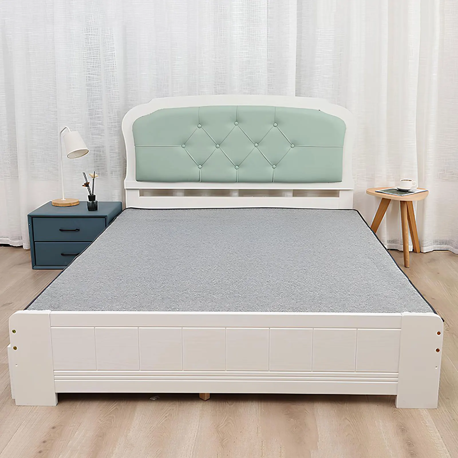 1Pc felt mattress, 75 x 38in, comfortable and breathable, moisture resistant, can be folded for easy storage