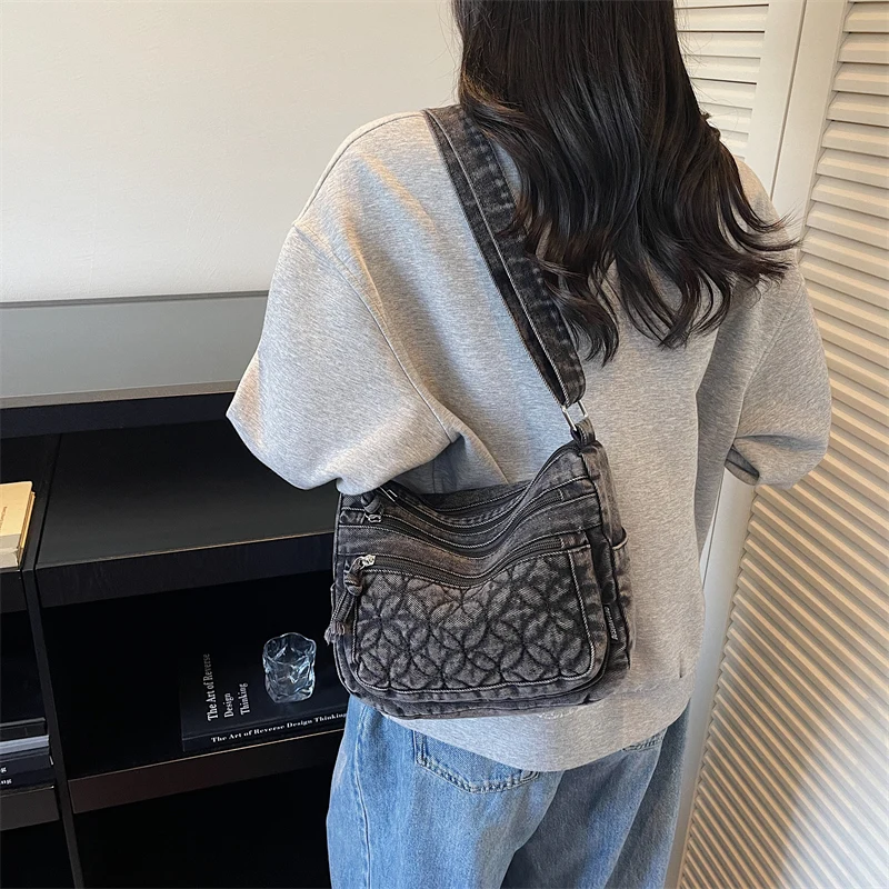 

Многослойная джинсовая сумка через плечо. Сумка на одно плечо для женщин среднего возраста. Художественная винтажная маленькая квадратная сумка. Повседневные сумки.