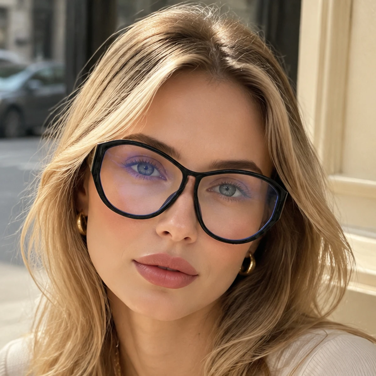 1 Pair of Women's Retro Elegant Glossy Black One-Piece Large-Frame Glasses, Trendy and Eye-Catching, Simple and Stylish, Enhance the Appearance of the Face, Non-Prescription Glasses, Suitable for Daily Wear, Outings, Photoshoots, Parties, and as a Gift