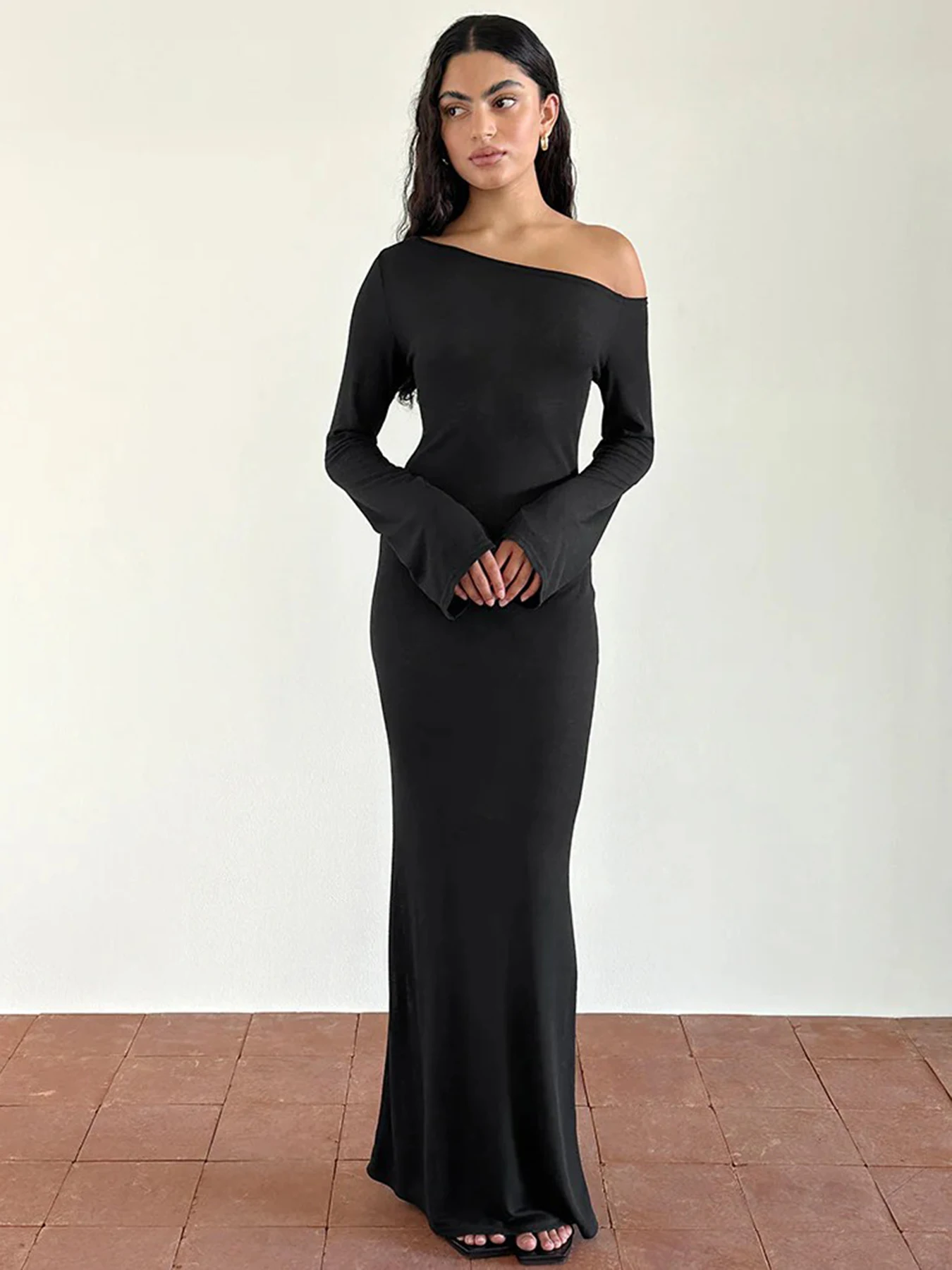 Rockmore Elegant Slash Neck Long Women\'s Dress Black Sexy High Waist Female Long Sleeve Bodycon Trumpet Dress Party Club Outfits