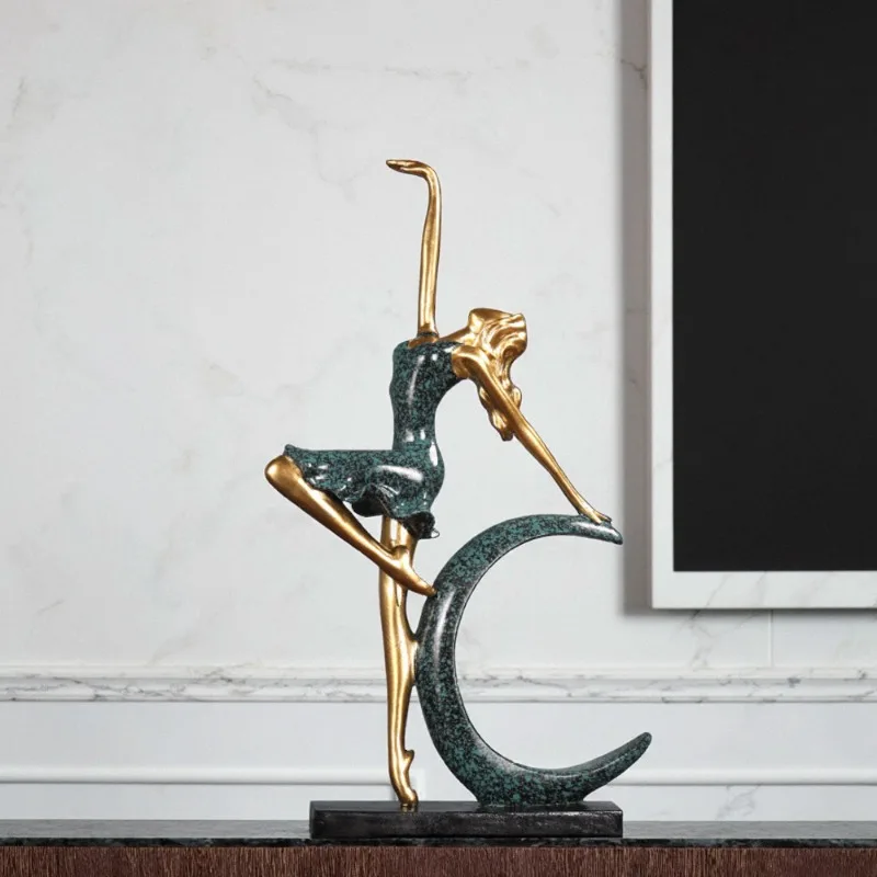 Beautiful Dancer Sculpture Decoration Resin Elegant Girl Craft Decoration Living Room Fashionable Figure Sculpture