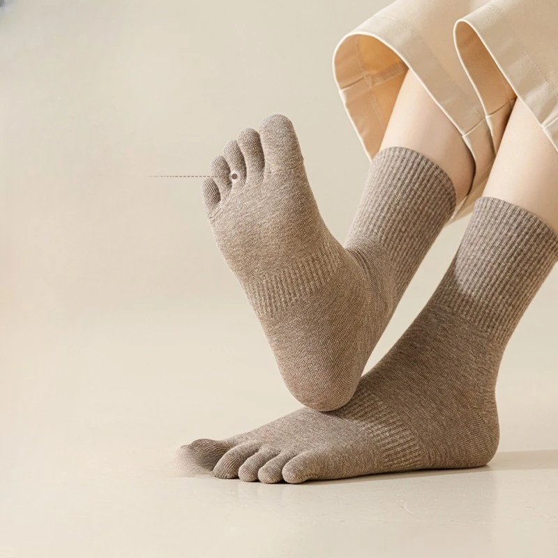 6 pairs Fashionable versatile five finger socks women winter simple comfortable mid length socks anti odor toe socks