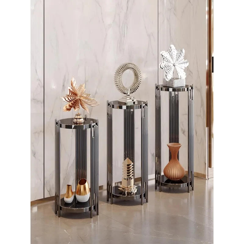 حامل زهور فاخر وخفيف الوزن ومرآة سوداء من الفولاذ المقاوم للصدأ والتيتانيوم الأسود وخزانة تلفزيون لغرفة المعيشة بجوار من الأرض إلى السقف