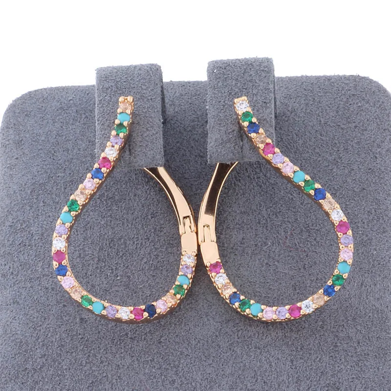 2023 Роскошные необычные серьги золотого цвета, Винтажные Украшения, повседневные трендовые этнические серьги-капли с натуральным цирконием для женщин 2023 Роскошные необычные серьги золотого цвета, Винтажные Украшения, повседневные трендовые этнические серьги-капли с натуральным цирконием для женщин