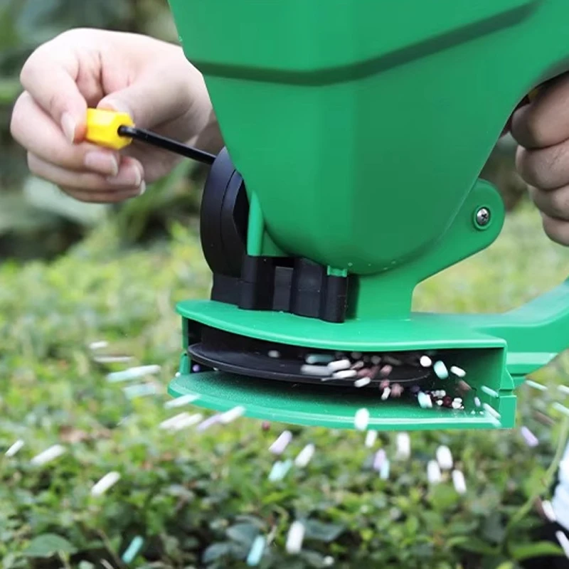 Grass seed spreader, small fertilizer spreader, hand-cranked lawn seed spreader Seeding and Fertilizing