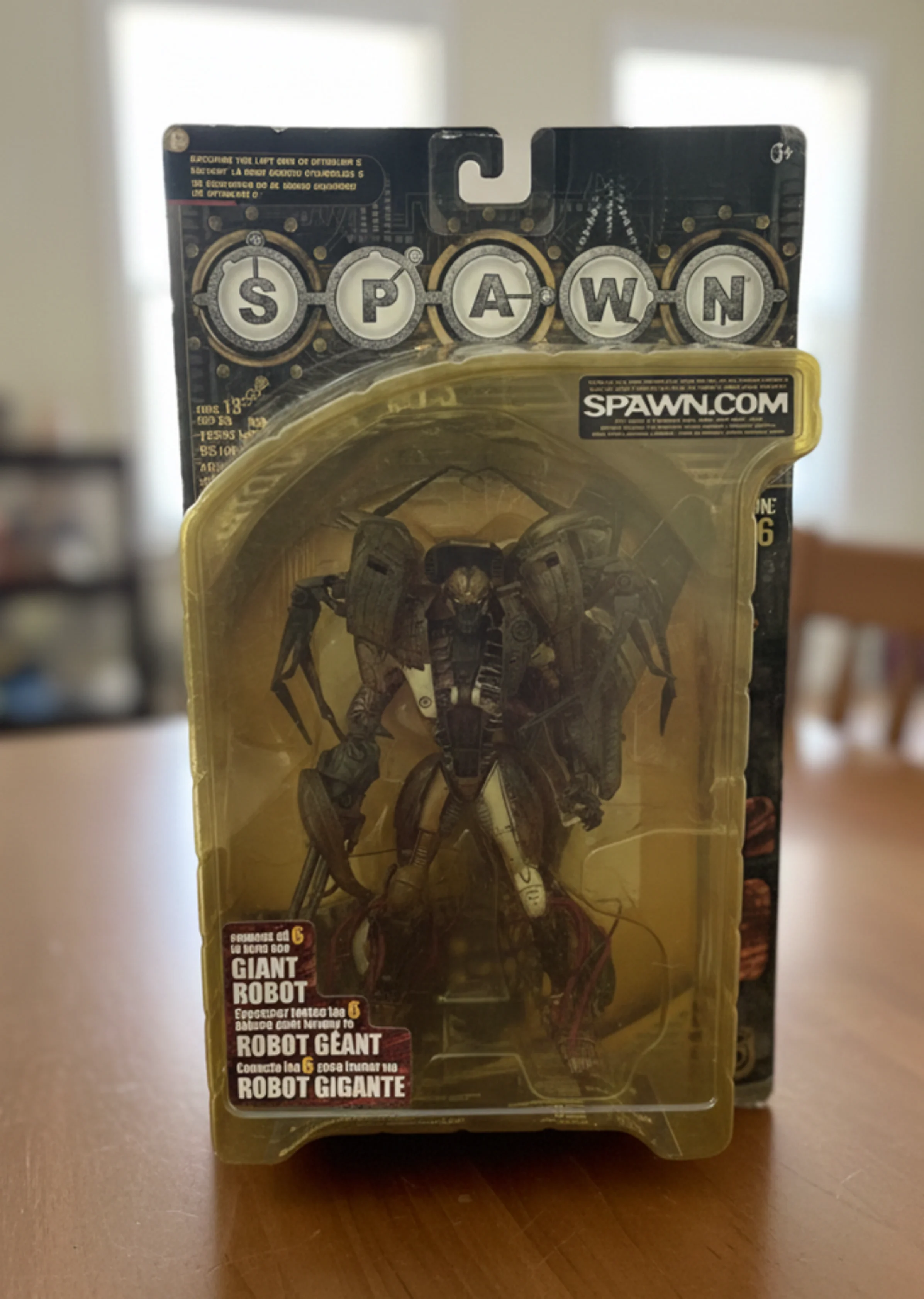 

Spawn Mc.Farlane Series 18 Interlink 6 Left arm LA6 Of Giant Robot Toys Spawn Action figures Toys The box is slightly yellowed