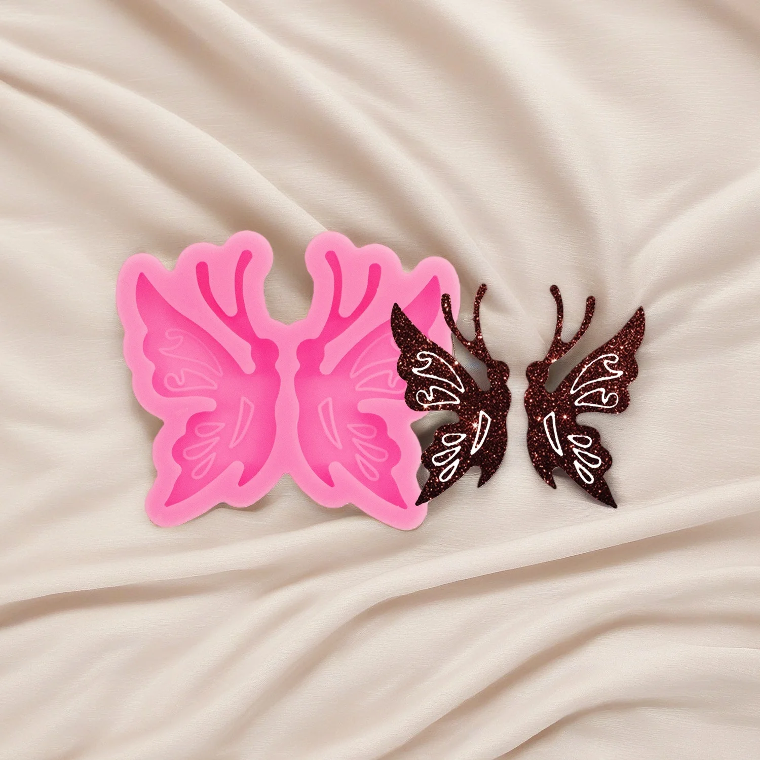

Epoxy Resin Silicone Swan Mold DIY Resin Butterfly Mold For Home Decoration Craft Making Art Supplies