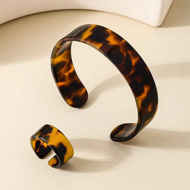 

Exaggerated Acrylic Leopard Print Pattern Ring Cuff Bracelet for Women Resin Jewelry Set Pulseras Mujer