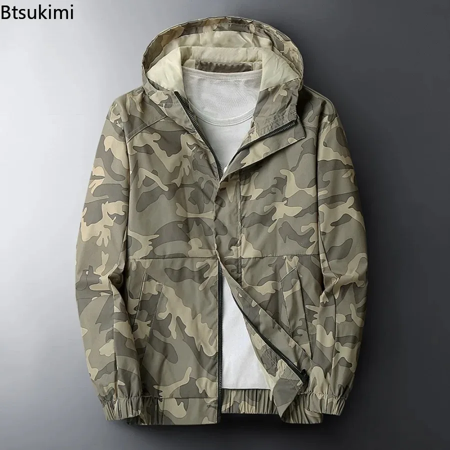 Spring New Men's Bomber Jackets Outdoor Breathable Casual Long Sleeve Zipper Camo Hooded Coats Sportwear Tops for Men Streetwear