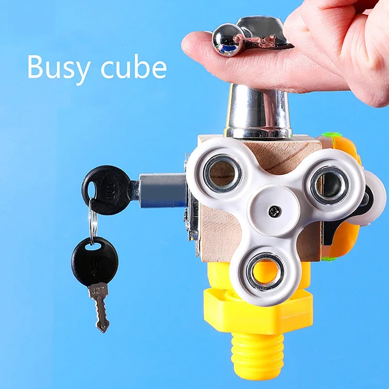 لعبة تدريب مونتيسوري الخشبية المزدحمة للأطفال للتعلم المبكر