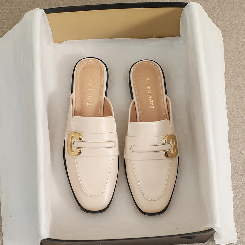 

2026Women's French-style versatile flat closed-toe retro shoes for outdoor wear