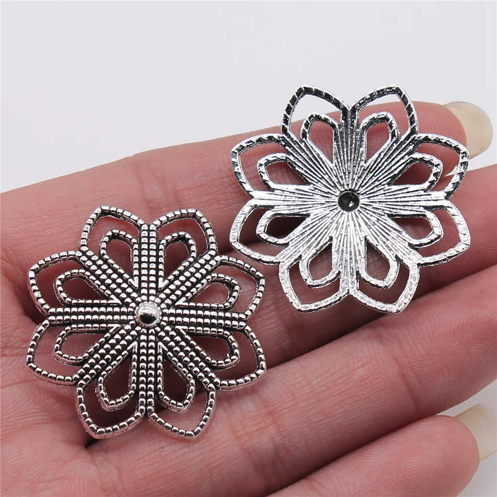 

10pcs 34x34mm Flower Pendant Charms Antique Silver Plated For Jewelry Making Zinc Alloy Jewelry Findings Jewelry Components