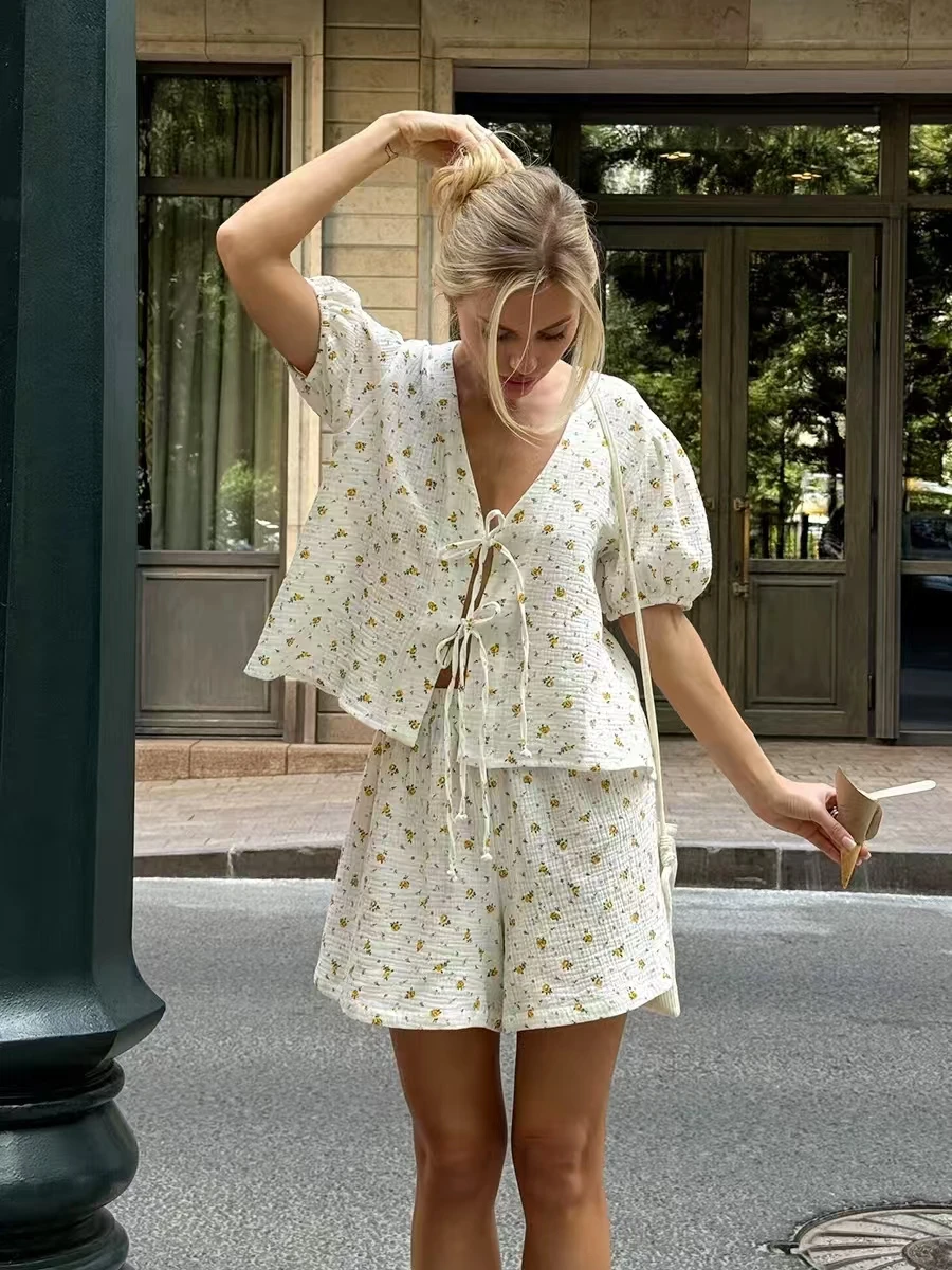 

Faionable Floral Print Top And orts Set with Belt ort Sve Clothing Set for Women Cotton V-Ne Two-Piece Suit