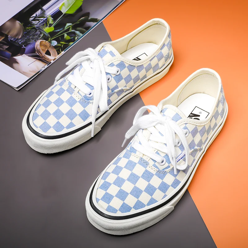 Fashion Women Canvas Shoes Trend Checkered Casual Sneakers Men Comfortable Platform Sneakers Low Top Brand Skateboarding Shoes