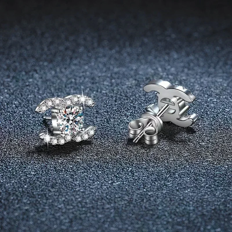 

Light luxury 925 sterling silver moissanite stud earrings for women, fashion double C earrings