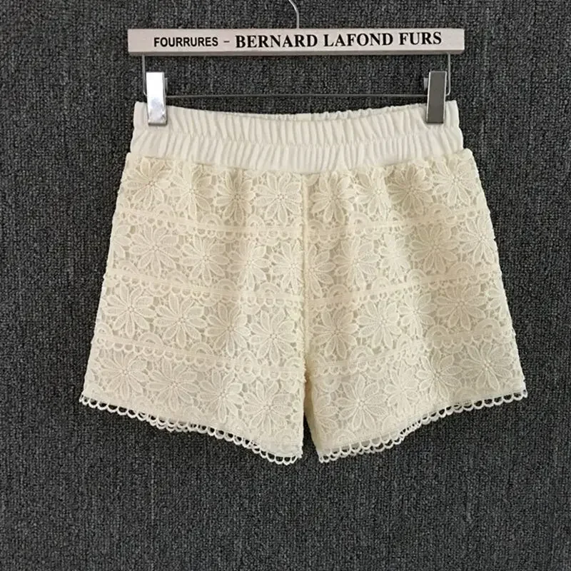 Summer Lace Shorts Women Out Wear Thin Shorts Feminino Elastic High Waist White Short Femme Lace Trousers Women Hotpants C4078